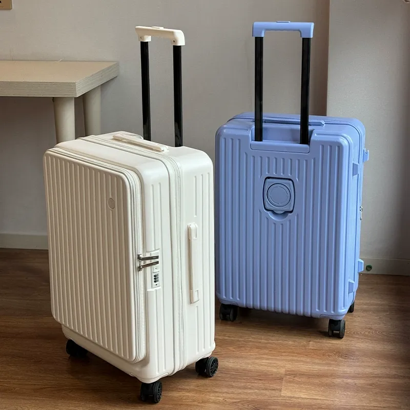 Azure Spinner Luggage - Image 3